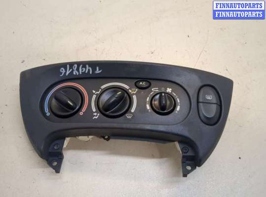 купить Переключатель отопителя (печки) на Renault Megane 1996-2002