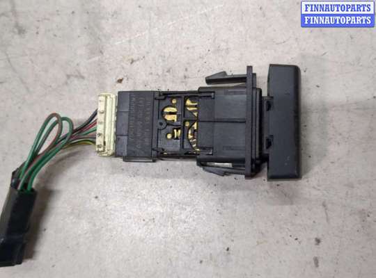Кнопка кондиционера (A/C) RV69366 на Rover 45 2000-2005
