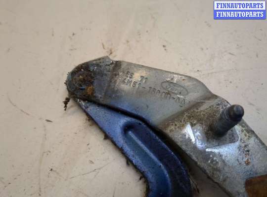купить Петля капота на Ford Focus 2 2008-2011