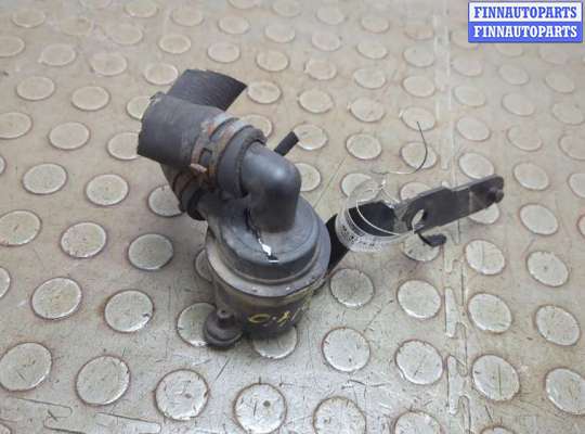 Насос водяной (помпа) SK522032 на Skoda Octavia (A5) 2004-2013