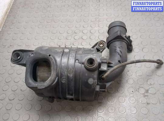 Корпус воздушного фильтра на Volkswagen Caddy III (2K)