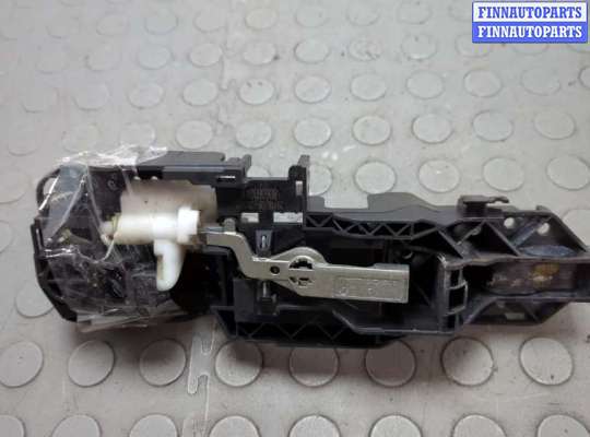 Ручка двери наружная на Renault Megane III