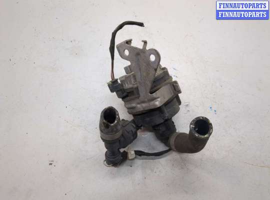 купить Насос водяной (помпа) на Mercedes C W205 2014-2023