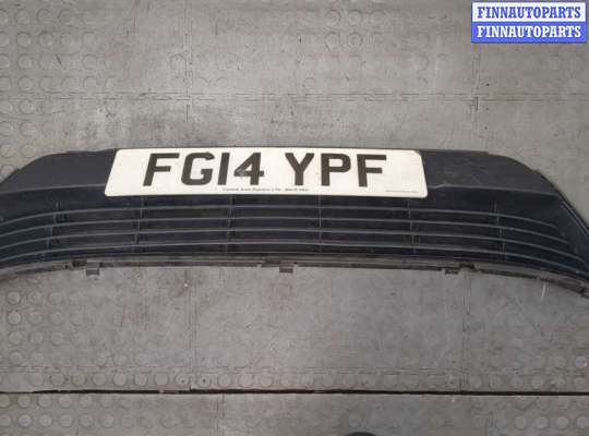 купить Заглушка (решётка) бампера на Toyota Avensis 3 2009-2015