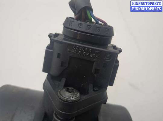 Датчик расхода воздуха (ДМРВ) на Mercedes-Benz C (W203)