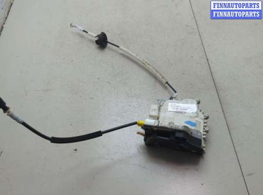 Замок боковой двери на Audi Q5 (8R)