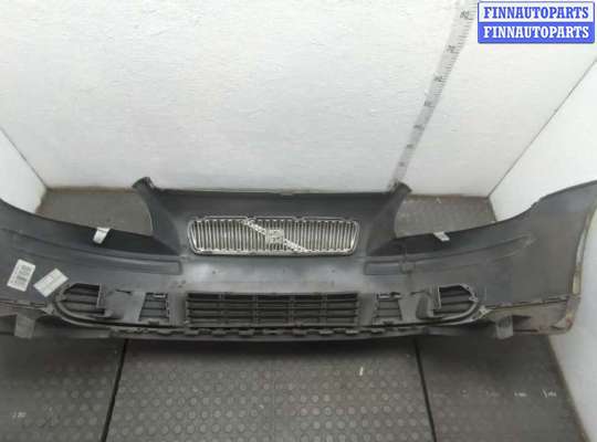 купить Решетка радиатора на Volvo V50 2004-2012