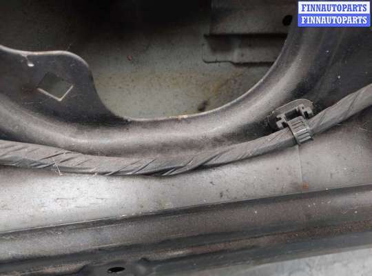 Ручка крышки багажника (задней двери) на Mitsubishi Pajero III