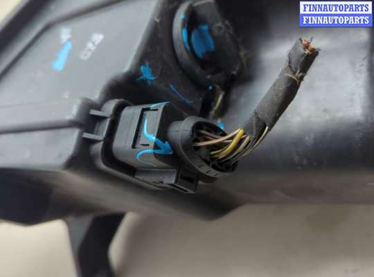 купить Фара (передняя) на Volkswagen Tiguan 2007-2011