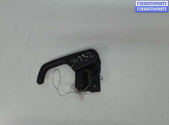 купить Ручка открывания капота на Volkswagen Passat 4 1994-1996