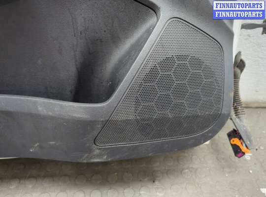 купить Стекло боковой двери на Skoda Rapid 2012-2020