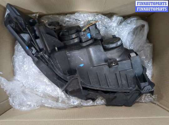 купить Кронштейн фары на Renault Megane 2 2002-2009