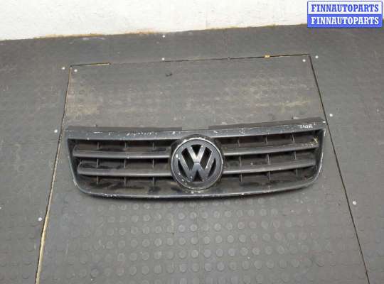 купить Решетка радиатора на Volkswagen Touareg 2002-2007