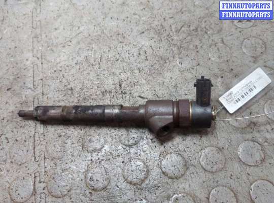 Форсунка топливная OP2390534 на Opel Corsa D 2006-2014