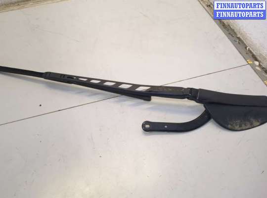 Поводок дворника на BMW 5 (E60/E61)