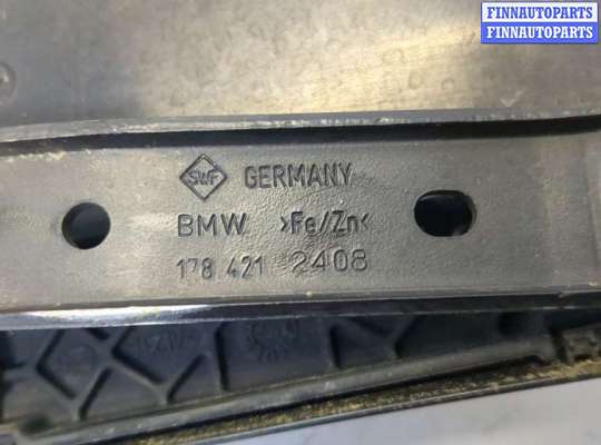 Поводок дворника на BMW 5 (E60/E61)