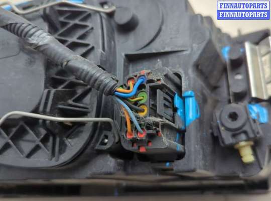 купить Фара (передняя) на Volvo S40 2004-