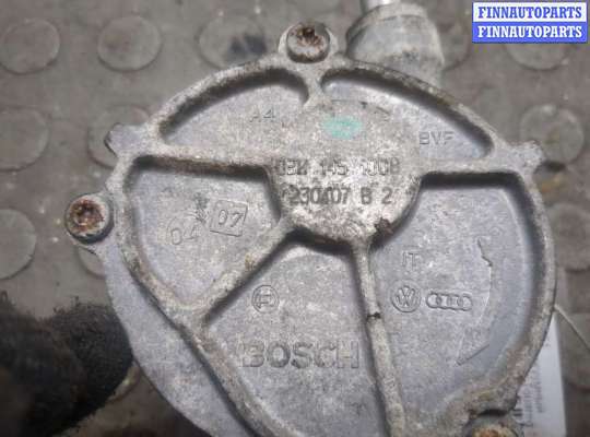 Насос вакуумный (дизель) на Volkswagen Touareg I (7L)