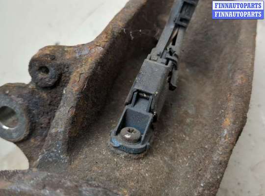 купить Ступица (кулак, цапфа) на Ford C-Max 2002-2010