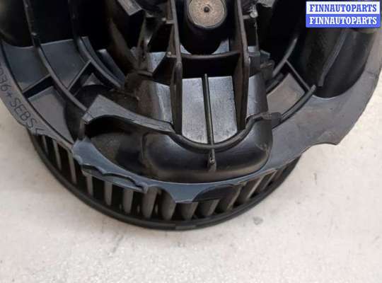 купить Двигатель отопителя (моторчик печки) на Renault Megane 2 2002-2009