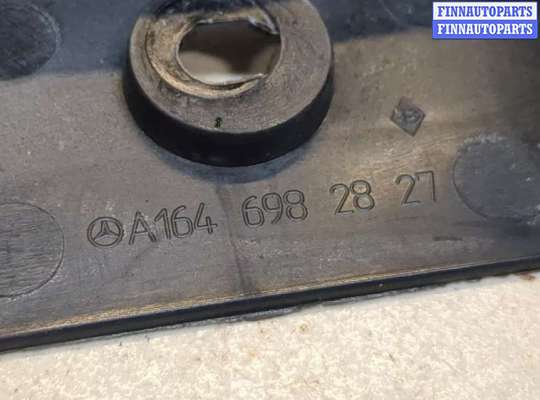купить Кронштейн порога на Mercedes ML W164 2005-2011