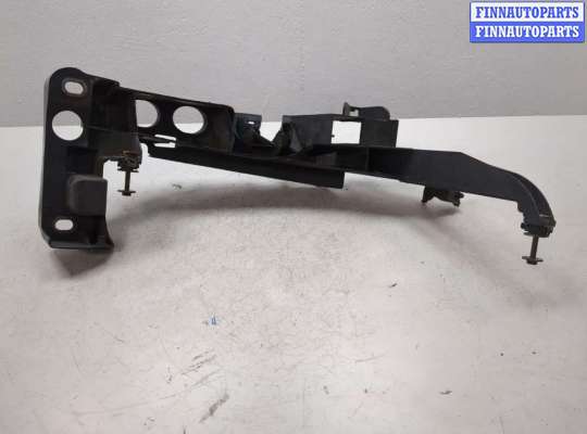 купить Кронштейн фары на Audi A3 (8P) 2003-2013