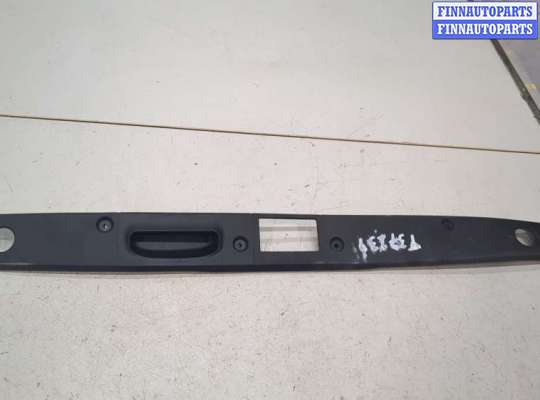 купить Накладка под номер (бленда) на Mercedes E W211 2002-2009