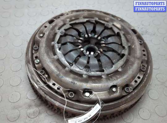 Маховик на Nissan Qashqai I (J10)