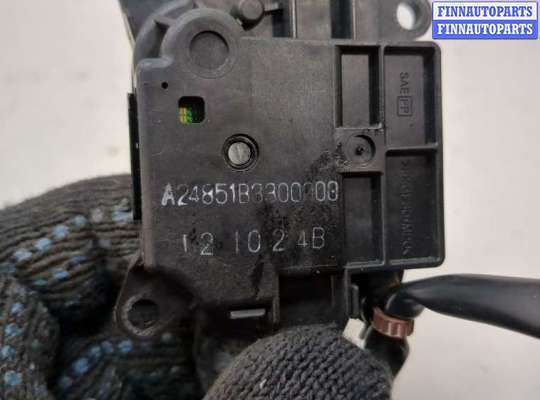 купить Электропривод заслонки отопителя на Infiniti QX56 2010-2013