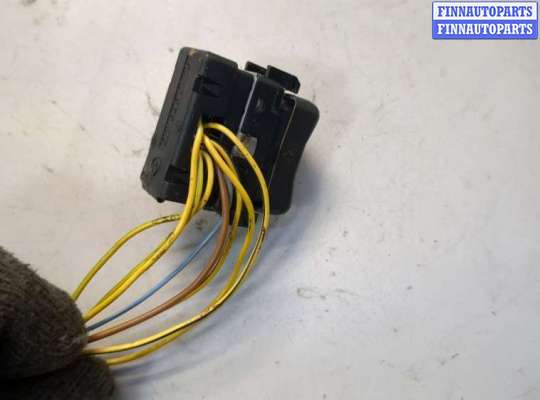 купить Кнопка стеклоподъемника (блок кнопок) на Mercedes S W140 1991-1999