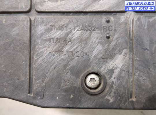купить Корпус блока предохранителей на Volvo C30 2006-2013