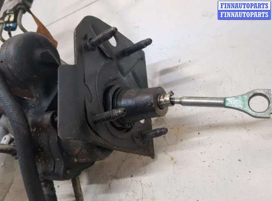 Главный тормозной цилиндр (ГТЦ) на Cadillac Escalade II (GMT 800)