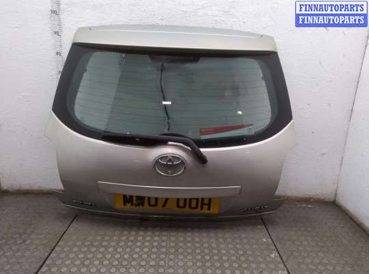 Подсветка номера TT958661 на Toyota Auris E15 2006-2012