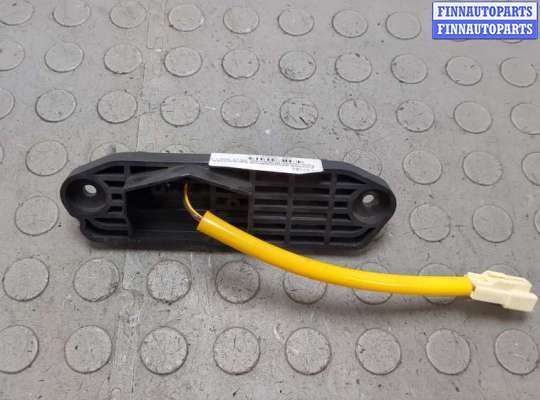 купить Кнопка открывания багажника с крышки на Mitsubishi Outlander 2012-2021