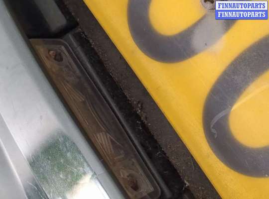 Планка подсветки номера на Opel Vectra B