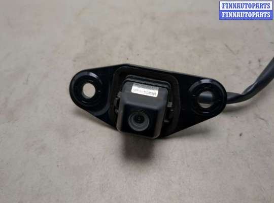 купить Камера заднего вида на Toyota Avensis 3 2008-2018