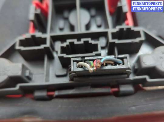 купить Фонарь (задний) на Volkswagen Golf 4 1997-2005