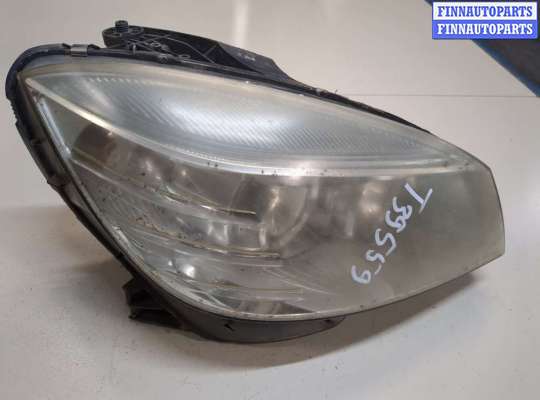 Фара передняя на Mercedes-Benz C (W204)