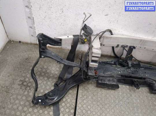 купить Накладка замка капота на Mercedes E W212 2009-2016