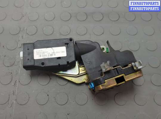 купить Замок двери на Volvo S40 / V40 1995-2004