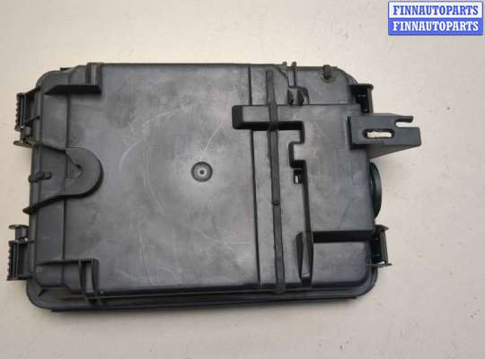 купить Кронштейн блока управления на Volkswagen Passat 5 2000-2005
