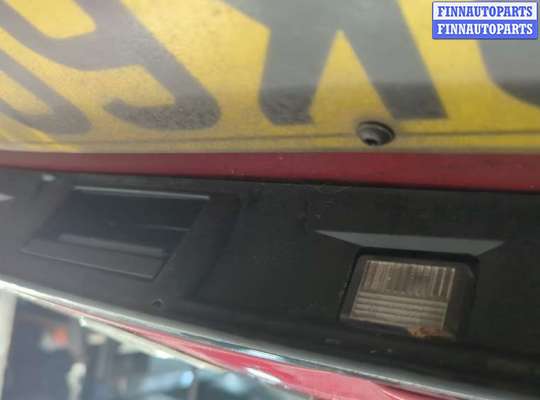 Амортизатор крышки багажника на Mercedes-Benz C (W204)