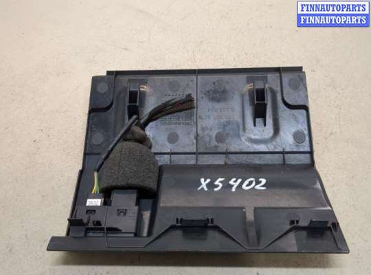купить Разъем AUX/USB на Skoda Octavia (A7) 2013-2023