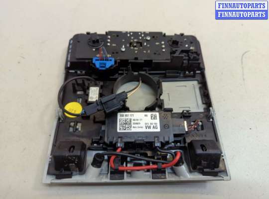 купить Фонарь салона (плафон) на Skoda Octavia (A7) 2013-2023