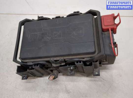 купить Блок предохранителей на Opel Insignia 2017-2022