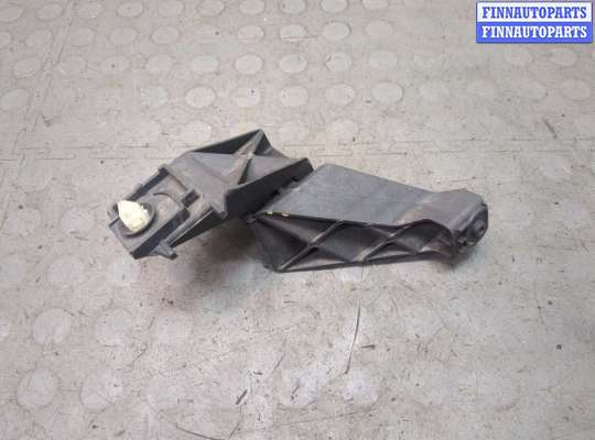 купить Кронштейн (лапа крепления) на Volkswagen Touareg 2010-2014