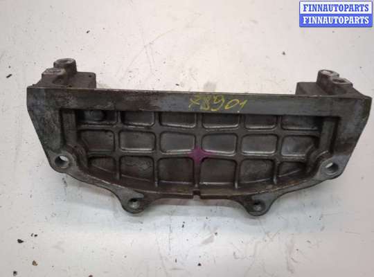 Кронштейн КПП JPB4828 на Jeep Liberty 2001-2007