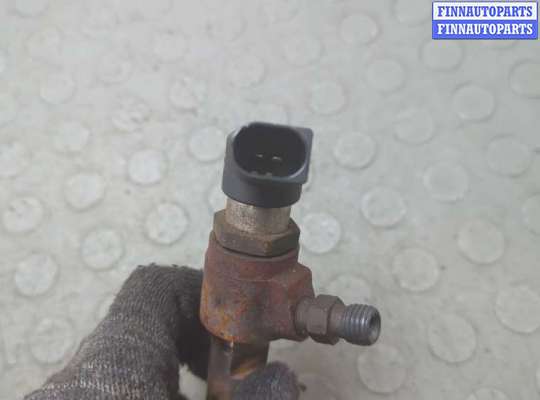 купить Форсунка топливная на Peugeot 3008 2009-2016