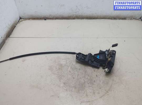 Замок боковой двери на Volkswagen Golf IV (1J)