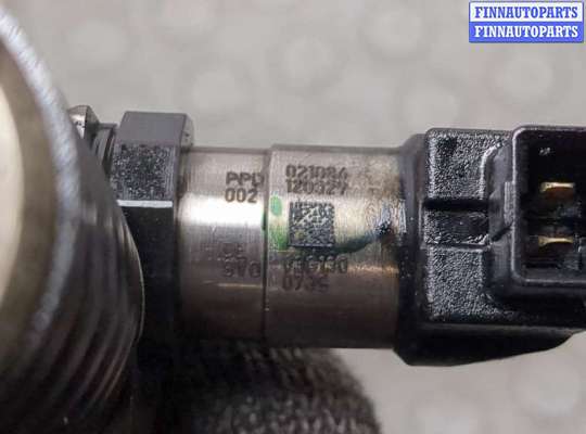 Форсунка топливная на Volkswagen Passat B6 (3C)